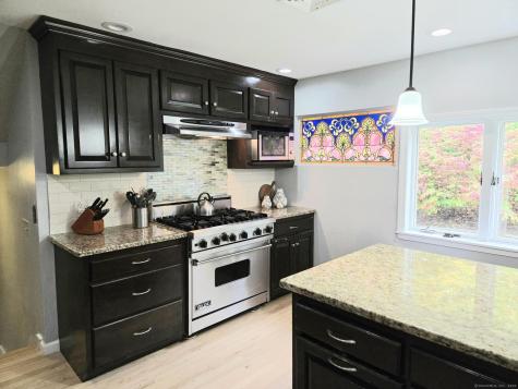 297 Wickham Road Glastonbury CT 06033