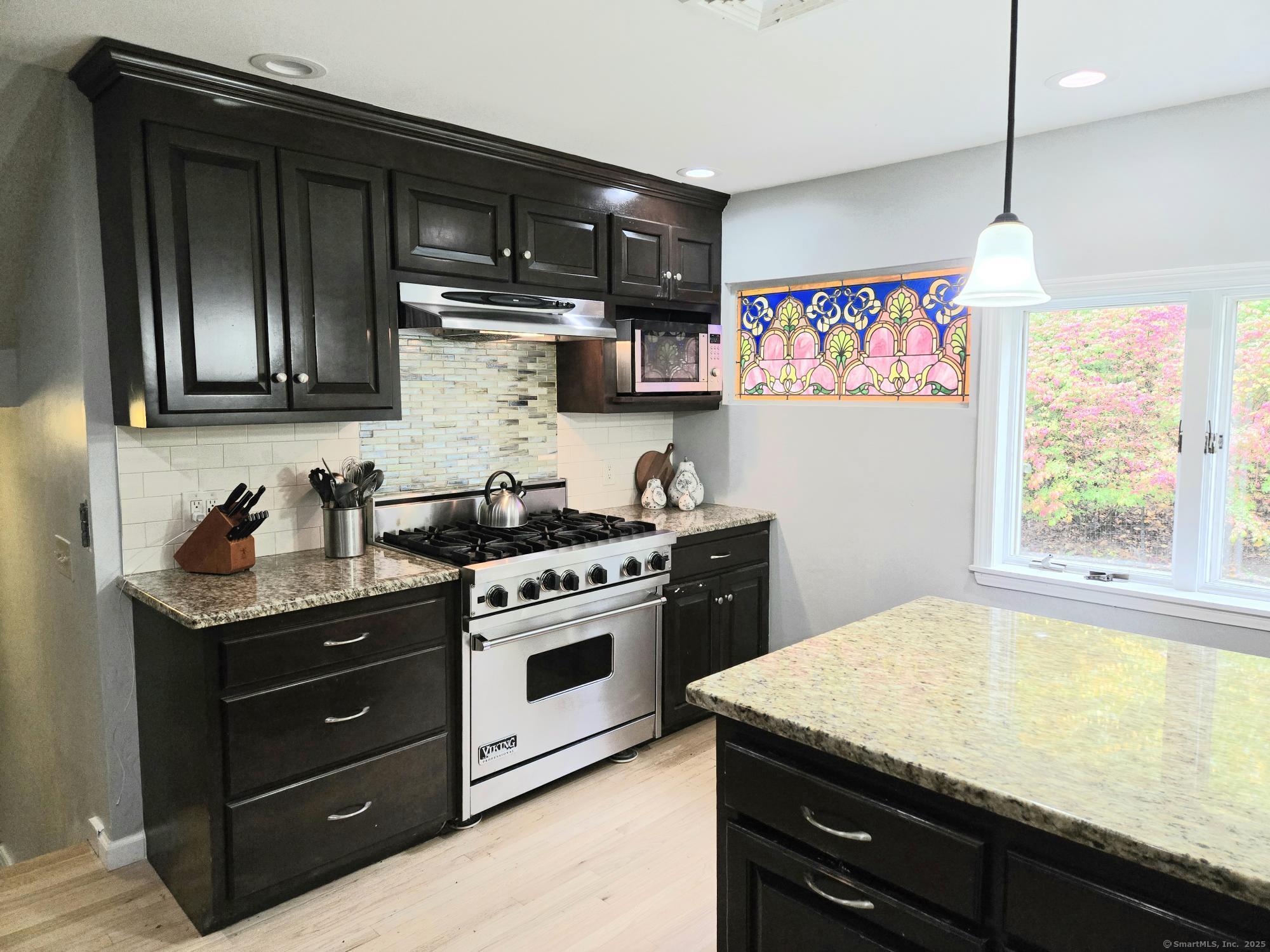 297 Wickham Road Glastonbury CT 06033