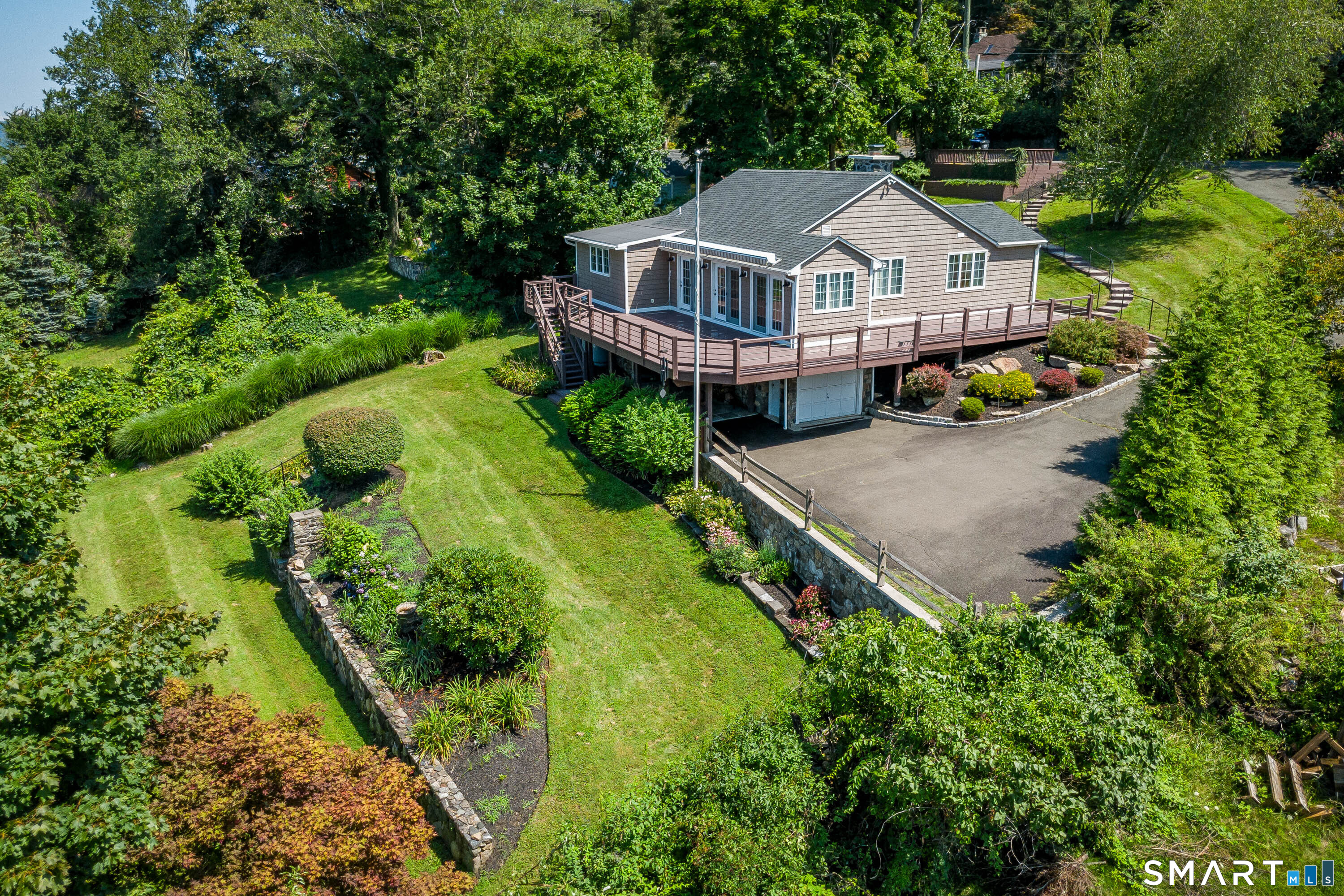 36 Sunset Trail New Fairfield CT 06812