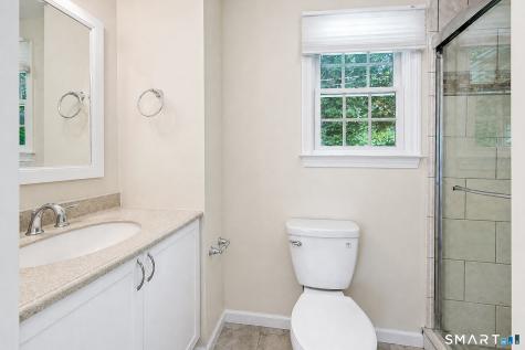 36 Sunset Trail New Fairfield CT 06812