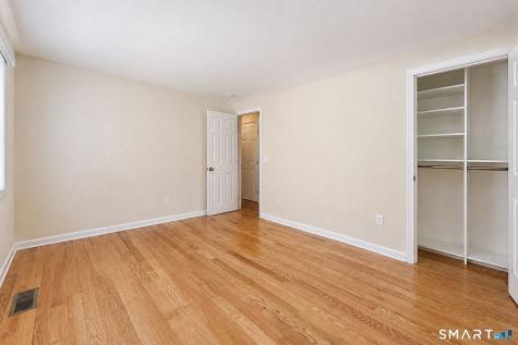 36 Sunset Trail New Fairfield CT 06812