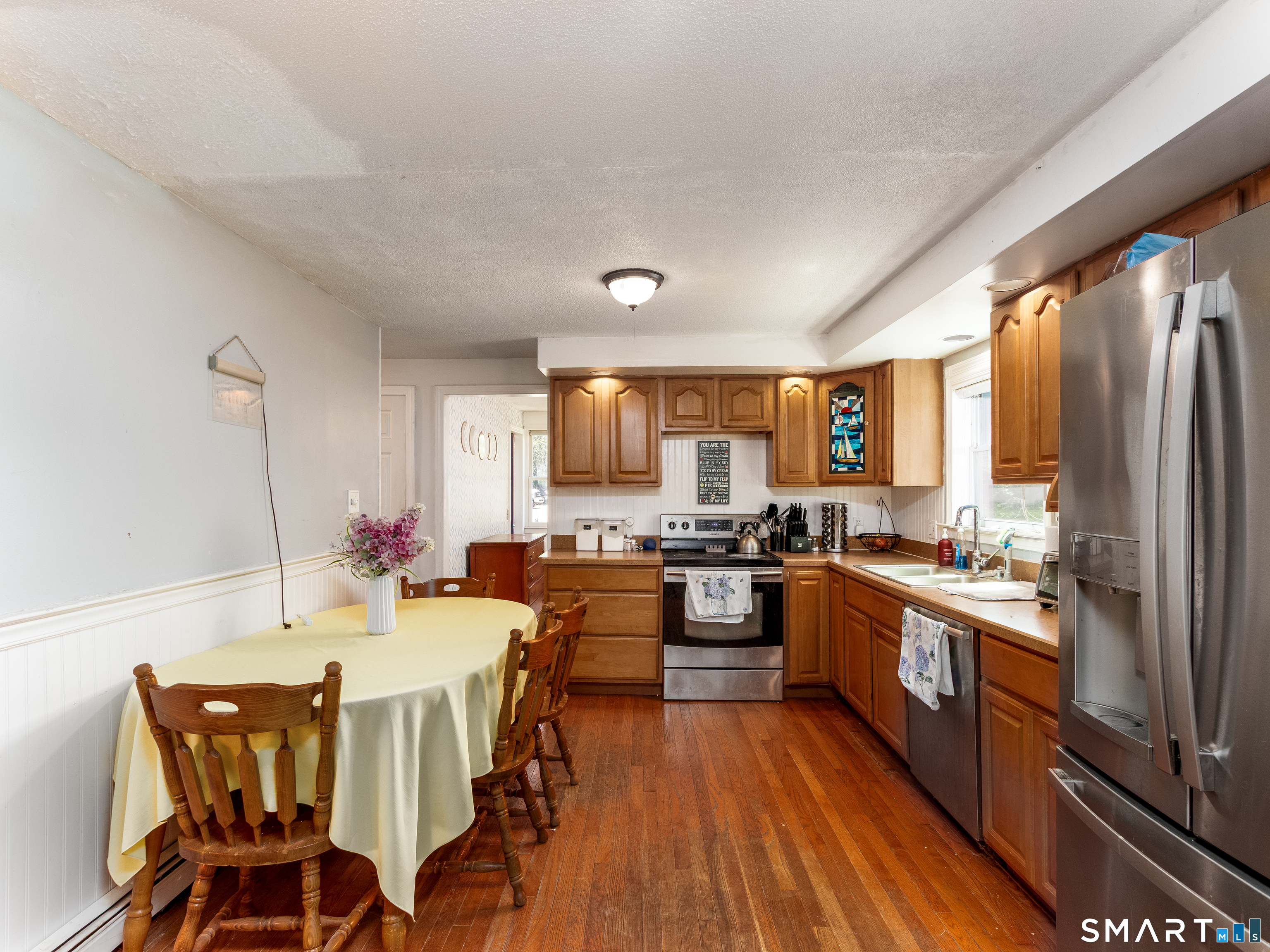 15 Bluff Avenue Clinton CT 06413