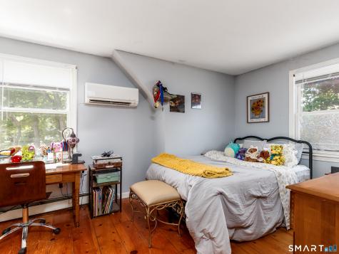 15 Bluff Avenue Clinton CT 06413