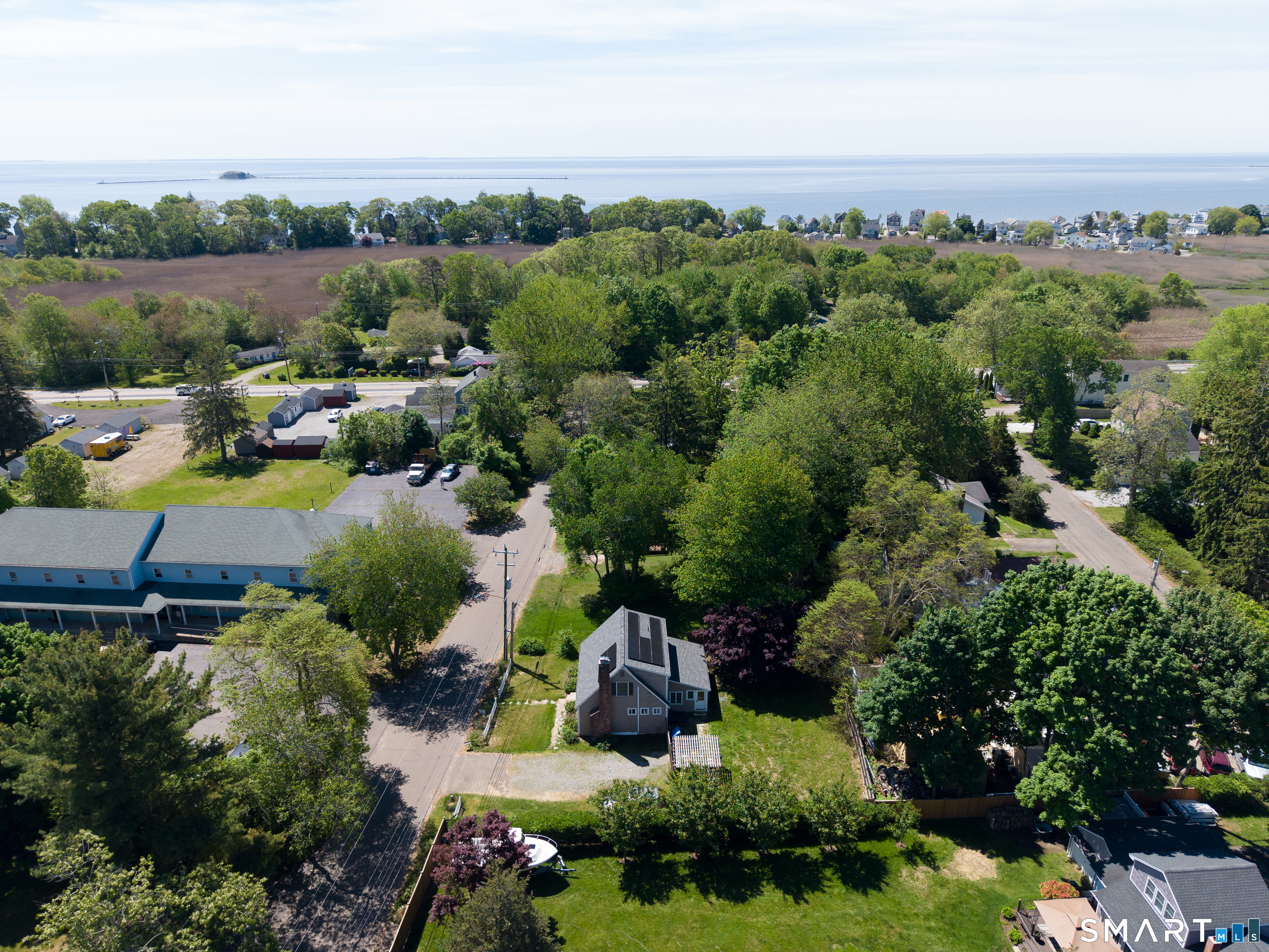 15 Bluff Avenue Clinton CT 06413