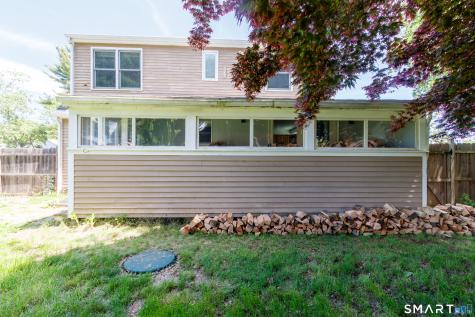 15 Bluff Avenue Clinton CT 06413