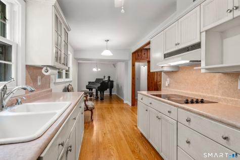 43 Braman Road Waterford CT 06385