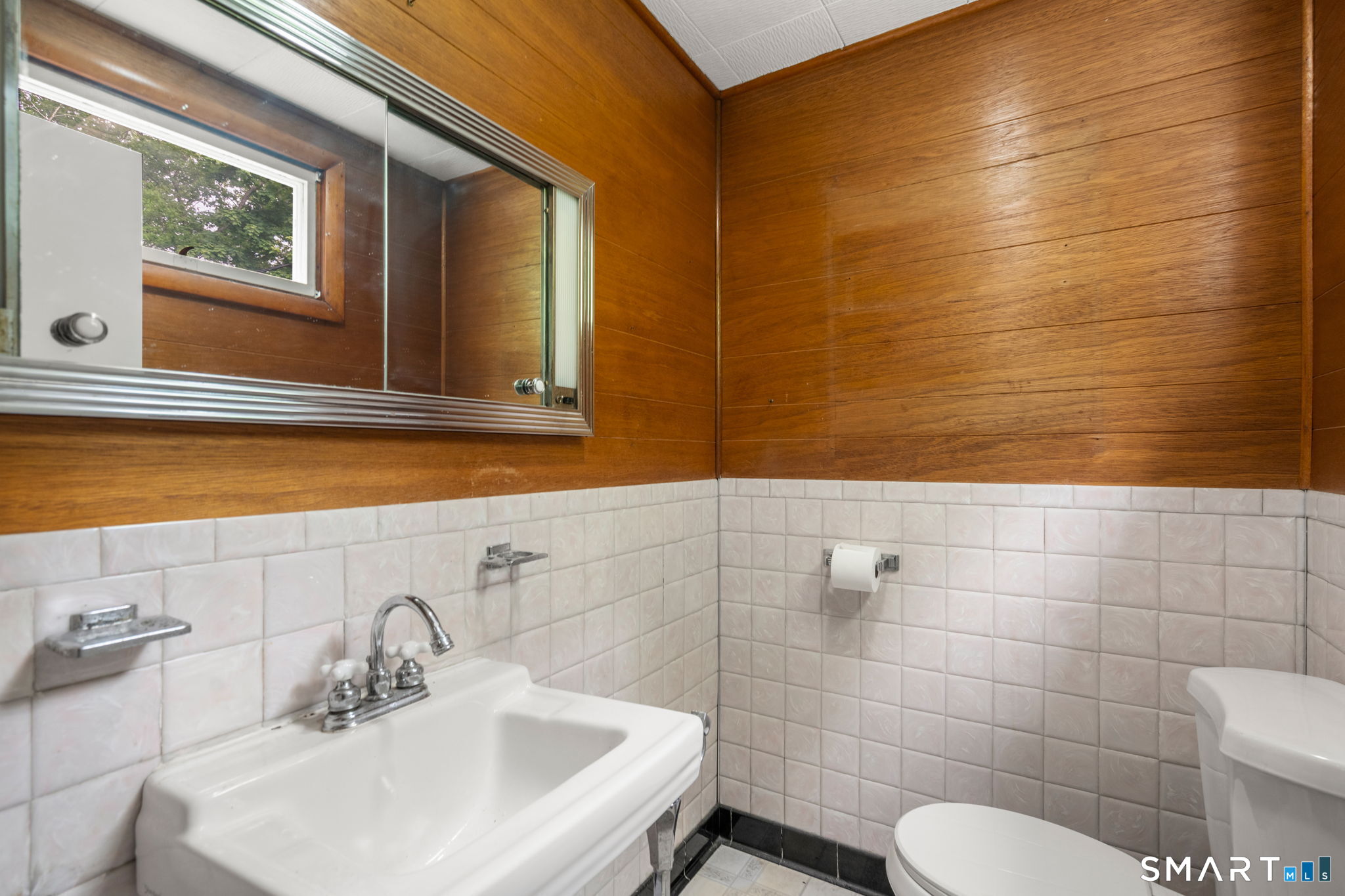 43 Braman Road Waterford CT 06385