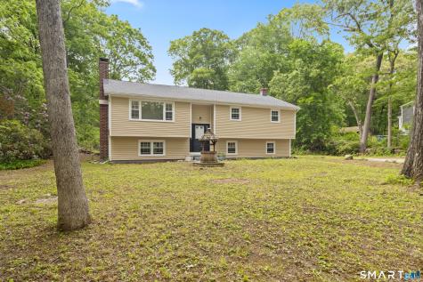 20 Quiet Woods Road East Hampton CT 06424