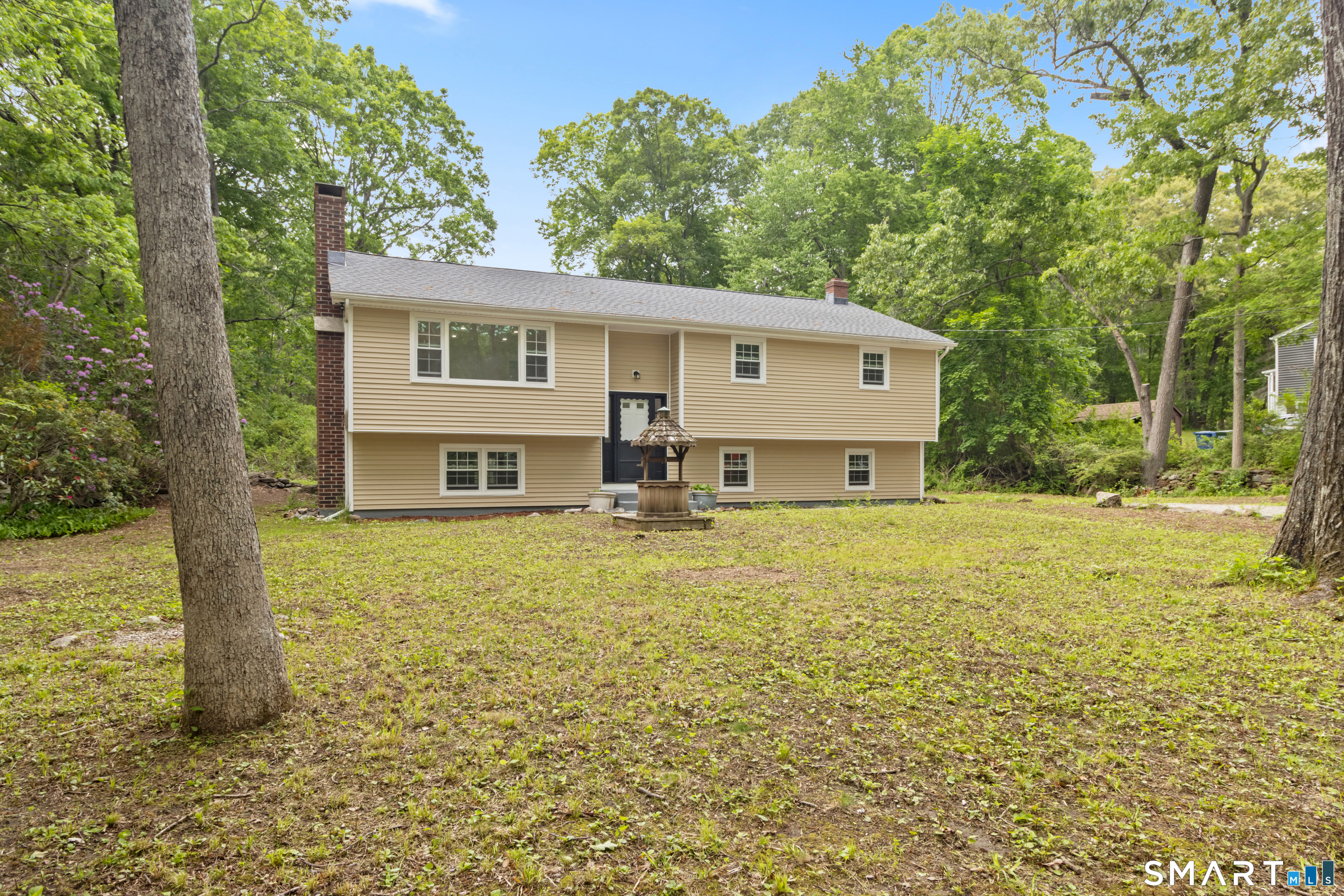 20 Quiet Woods Road East Hampton CT 06424