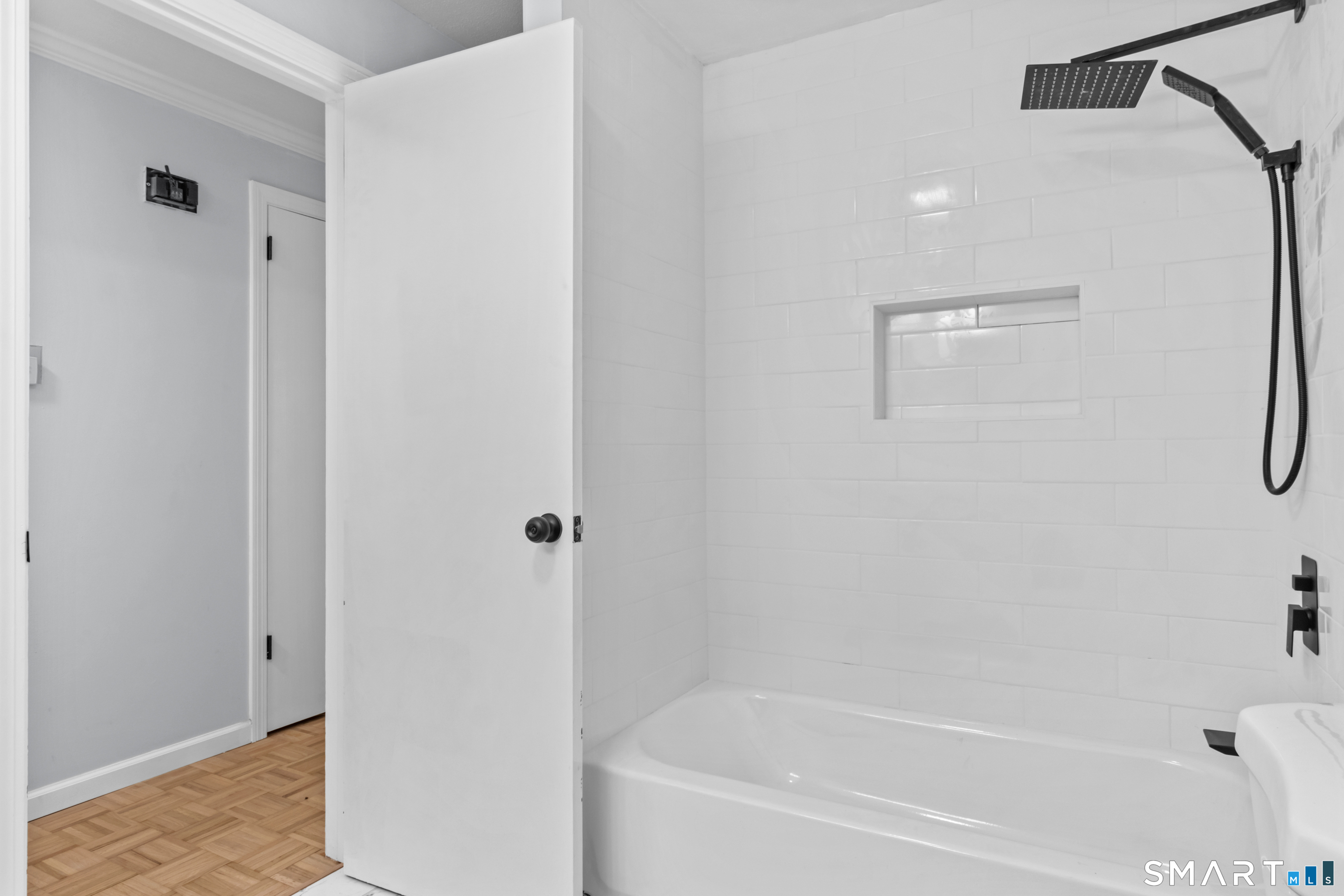 20 Quiet Woods Road East Hampton CT 06424