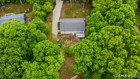20 Quiet Woods Road East Hampton CT 06424