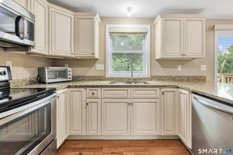 31 Webster Drive Ansonia CT 06401