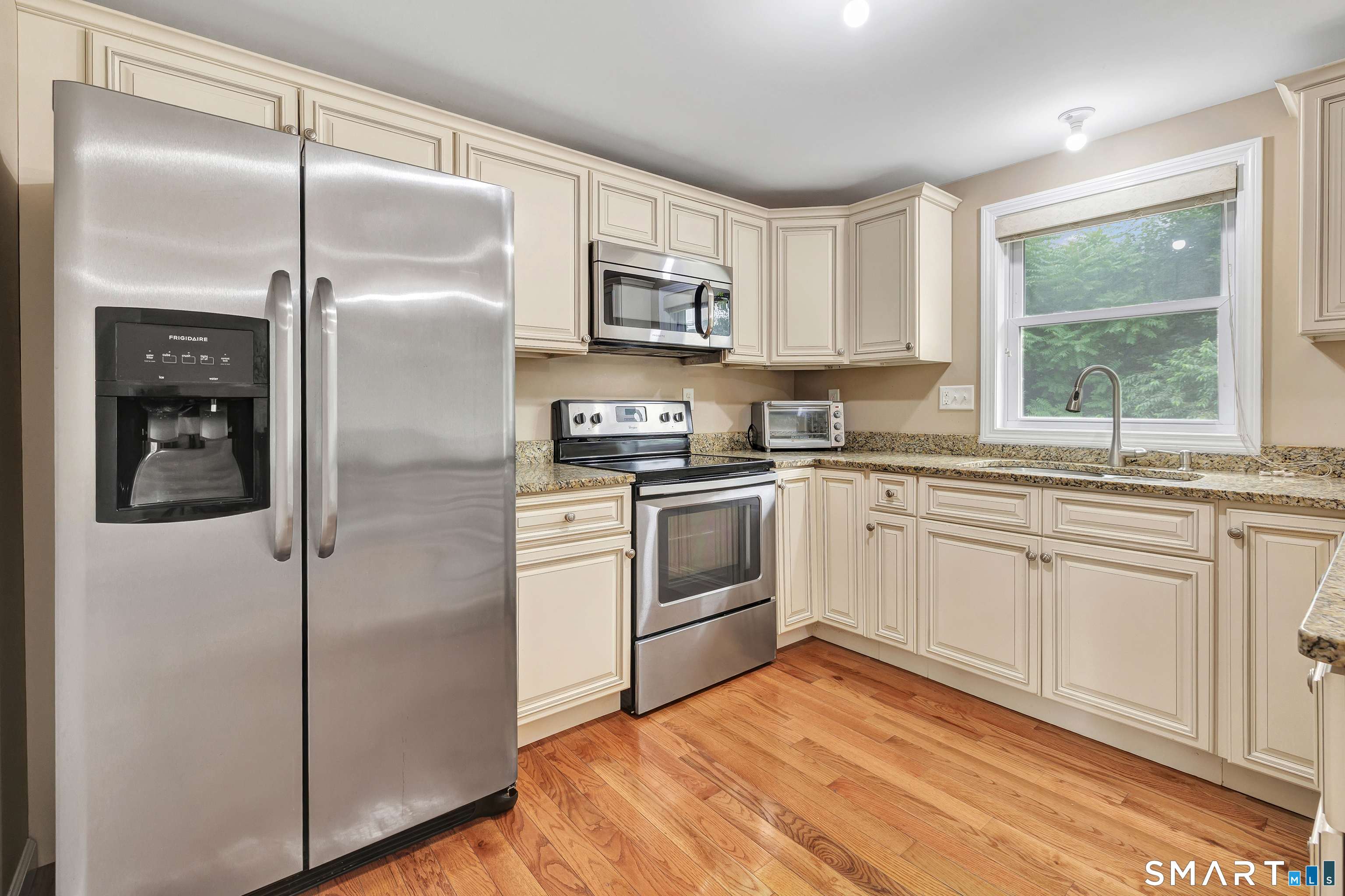 31 Webster Drive Ansonia CT 06401
