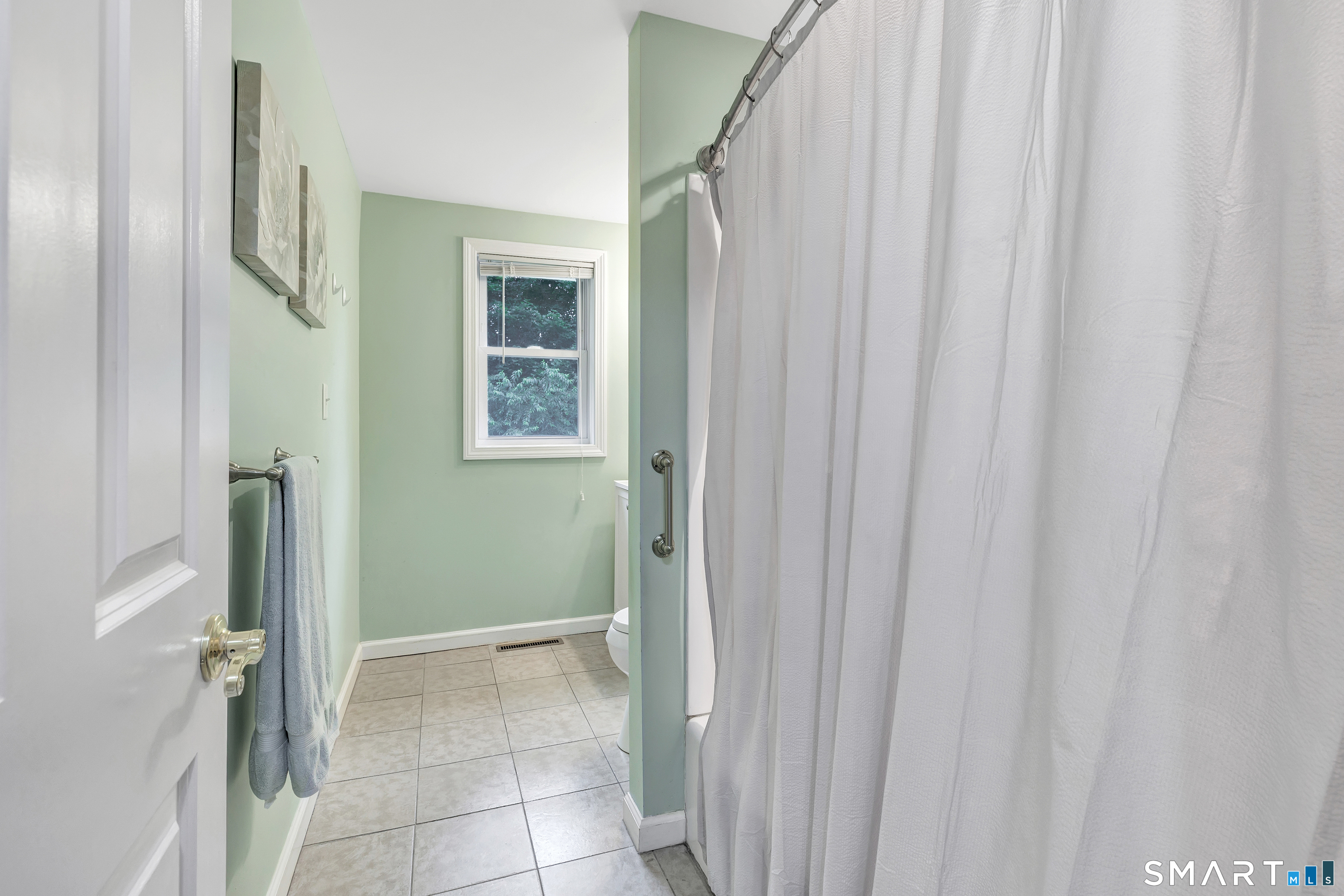 31 Webster Drive Ansonia CT 06401