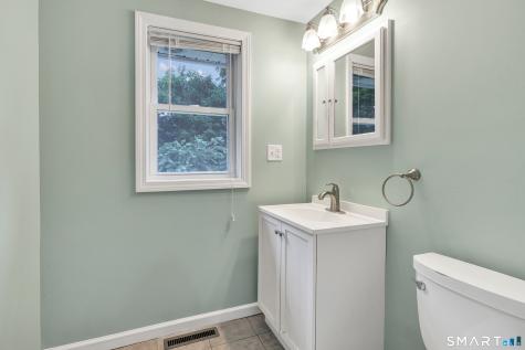 31 Webster Drive Ansonia CT 06401