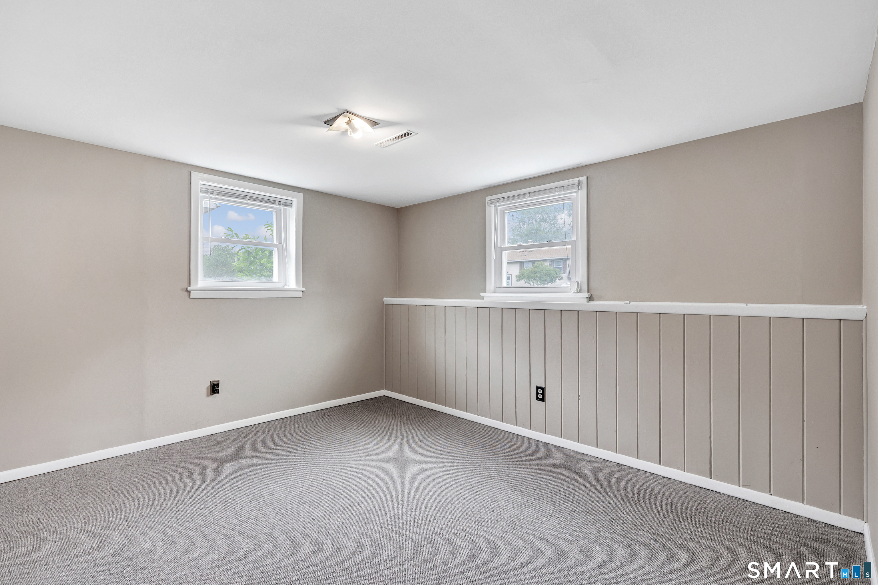 31 Webster Drive Ansonia CT 06401