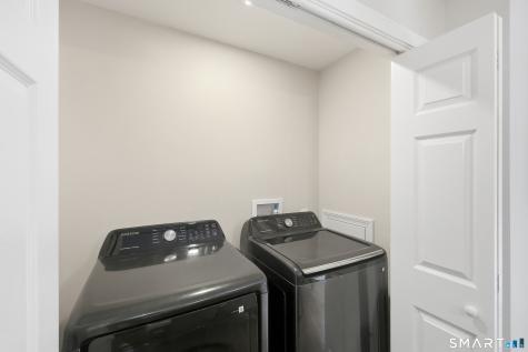 95 Moravia Road Avon CT 06001