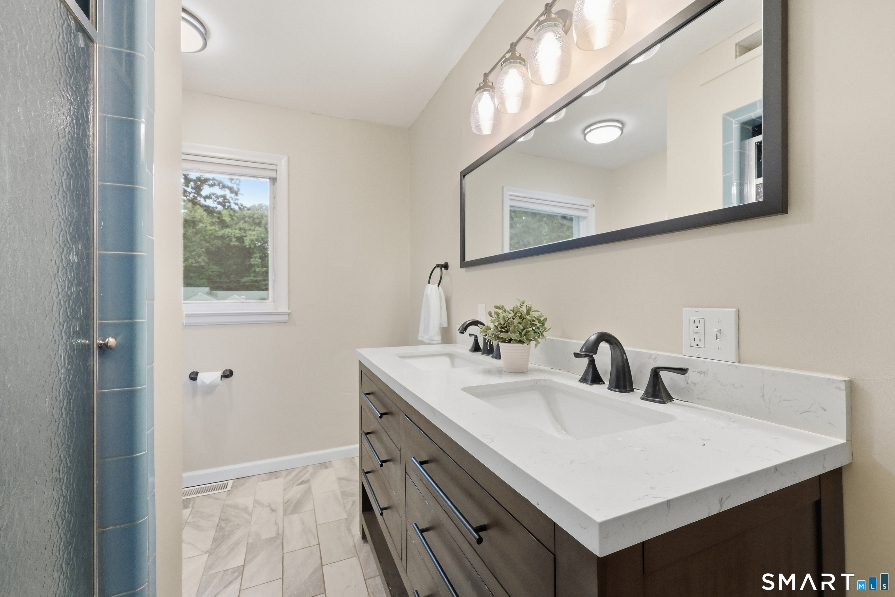 95 Moravia Road Avon CT 06001