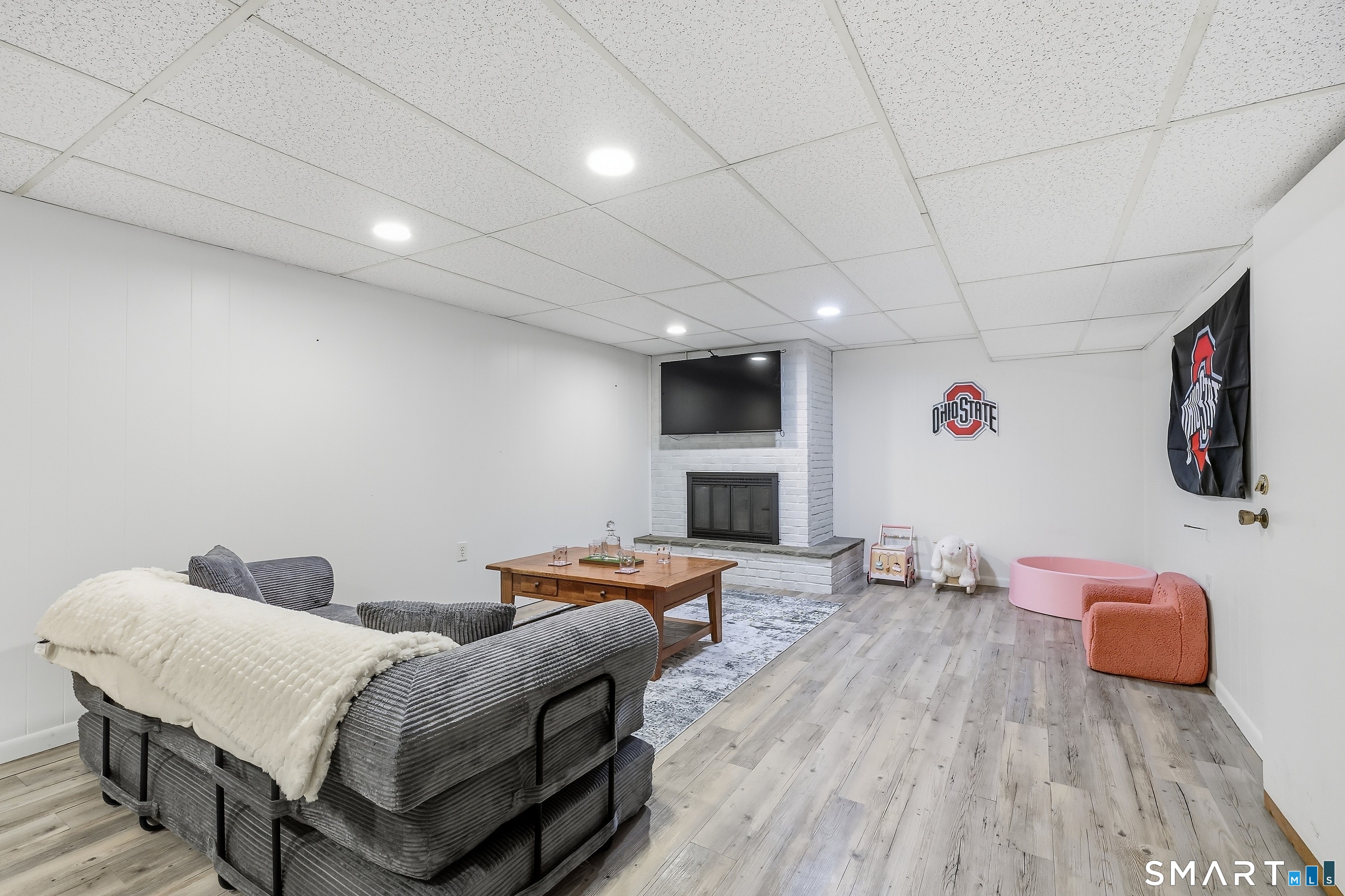 95 Moravia Road Avon CT 06001