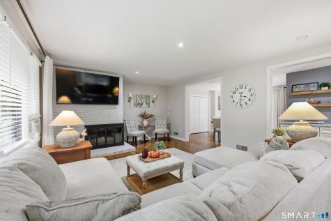 95 Moravia Road Avon CT 06001