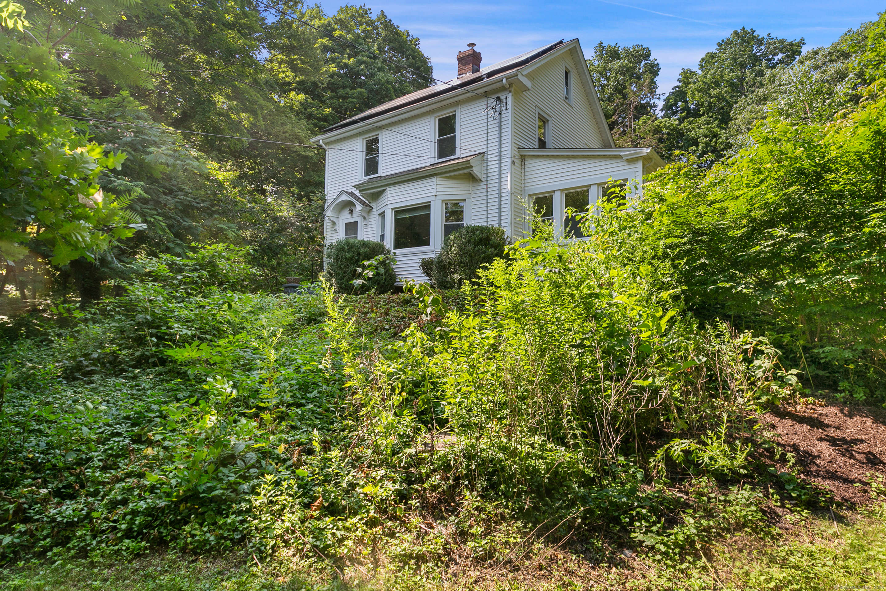 11 Center Road Woodbridge CT 06525