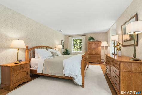 22 Deacon Abbott South Lane Redding CT 06896