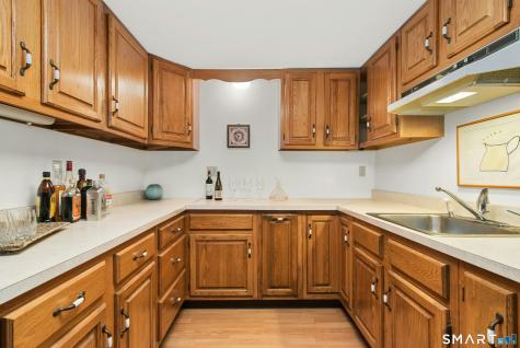 22 Deacon Abbott South Lane Redding CT 06896