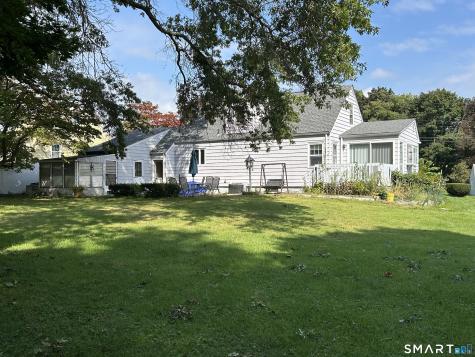 44 Knob Hill Drive Hamden CT 06518