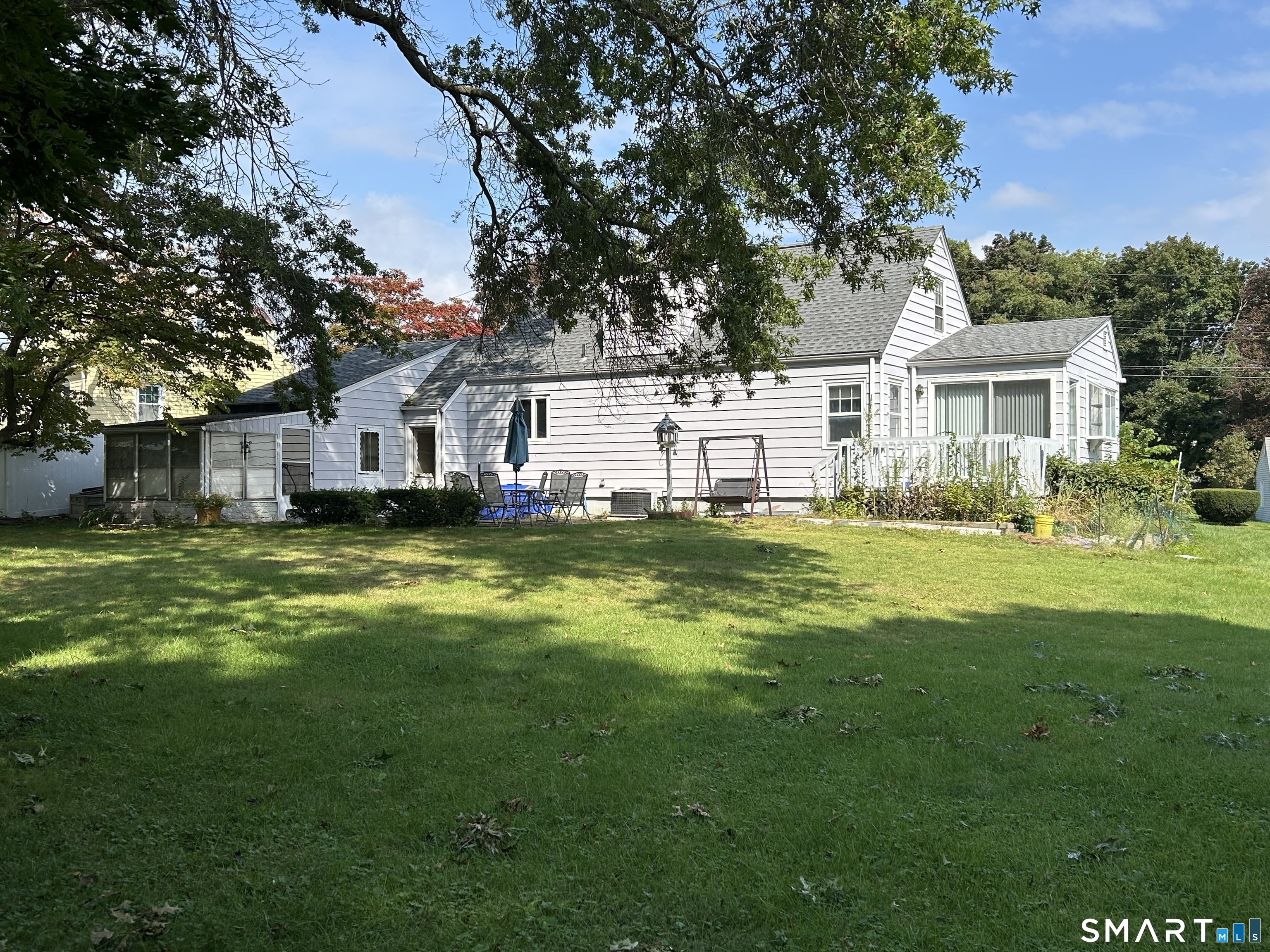 44 Knob Hill Drive Hamden CT 06518