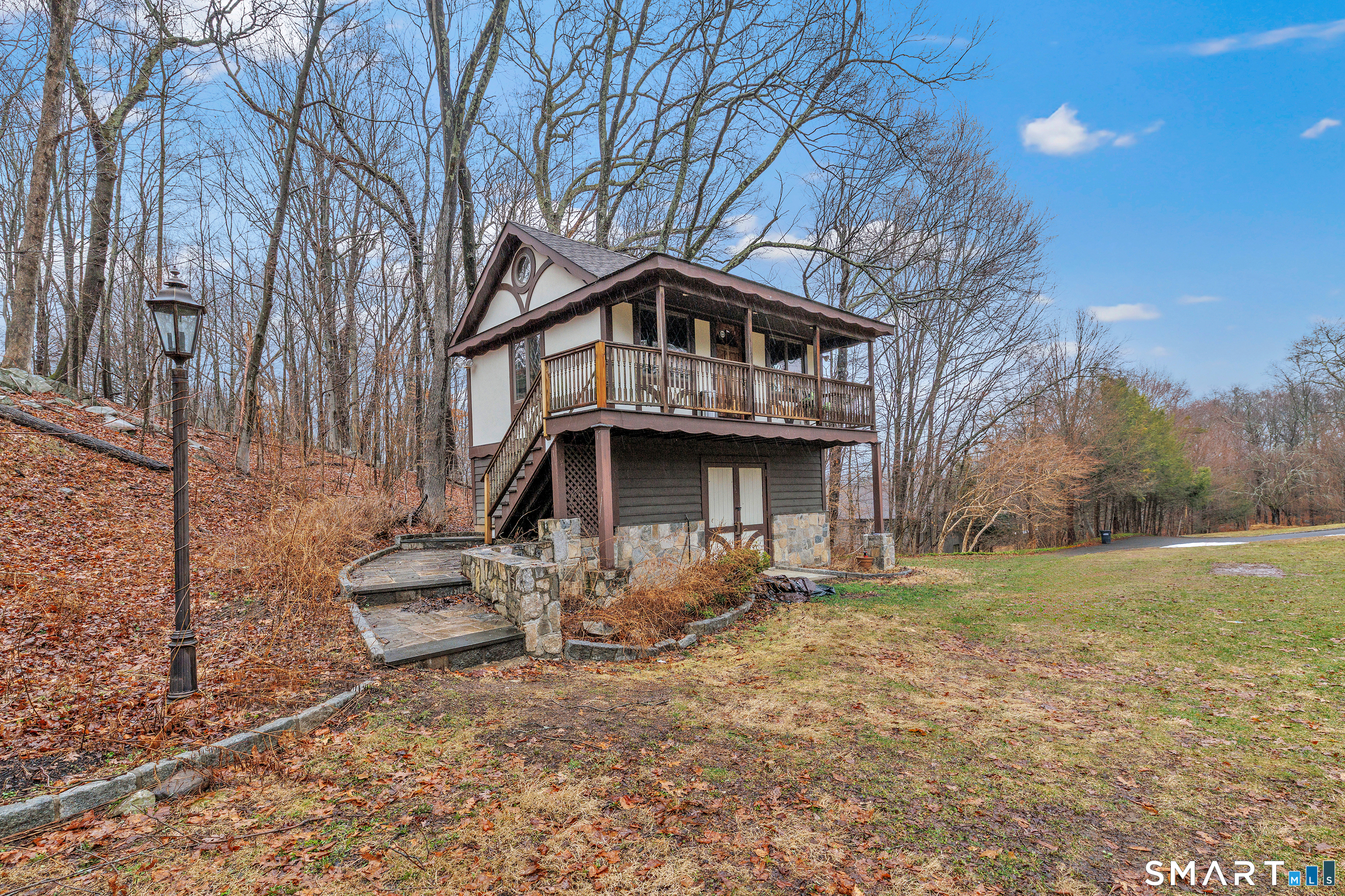 10 White Oak Farm Road Newtown CT 06470