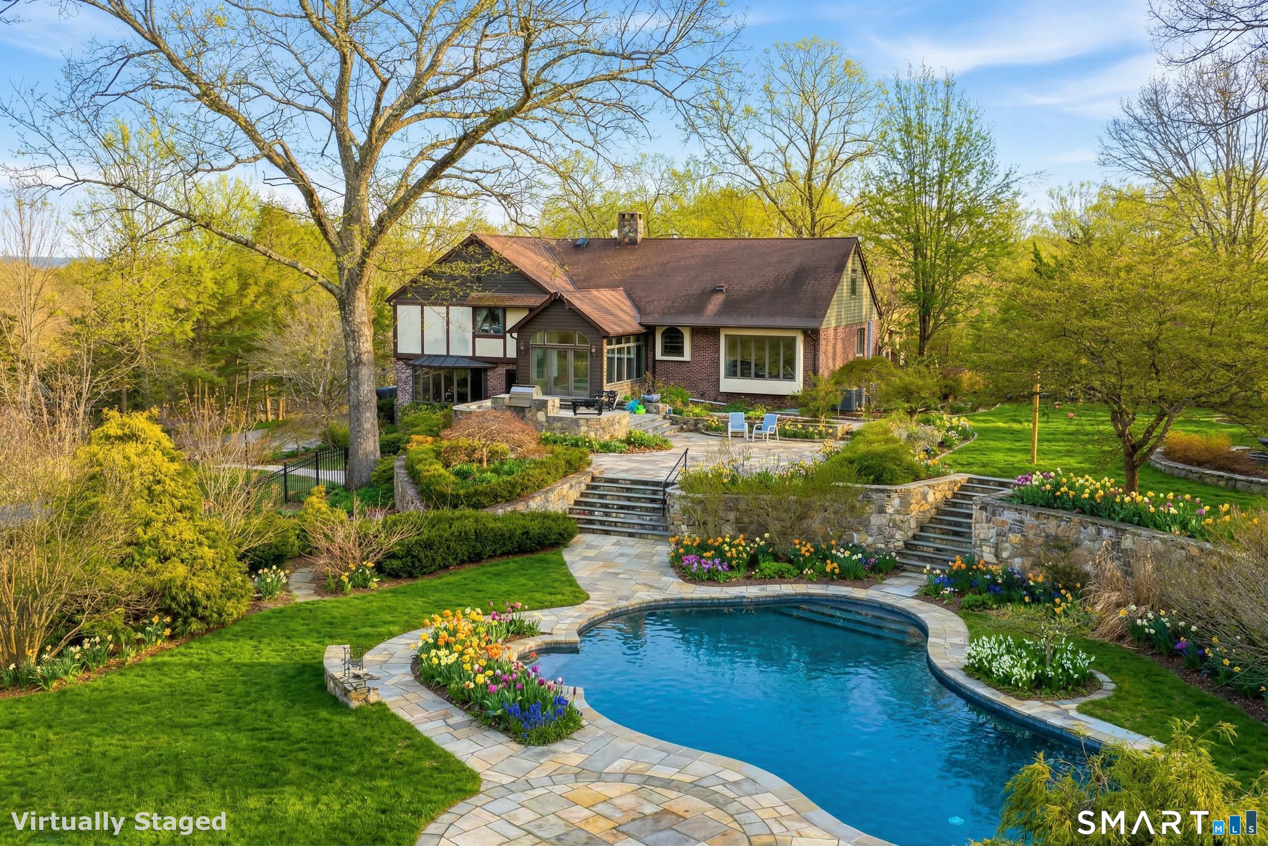 10 White Oak Farm Road Newtown CT 06470