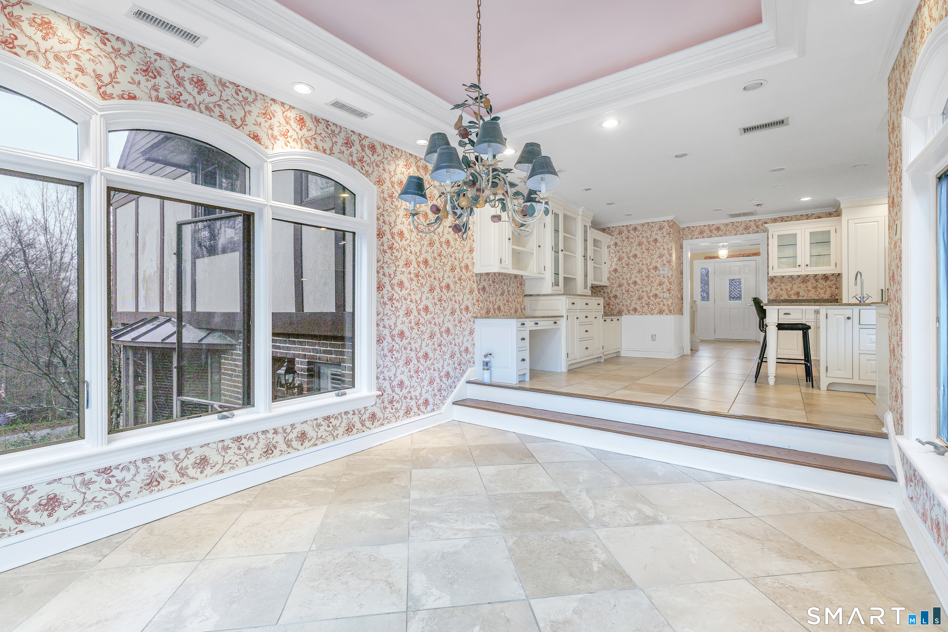 10 White Oak Farm Road Newtown CT 06470
