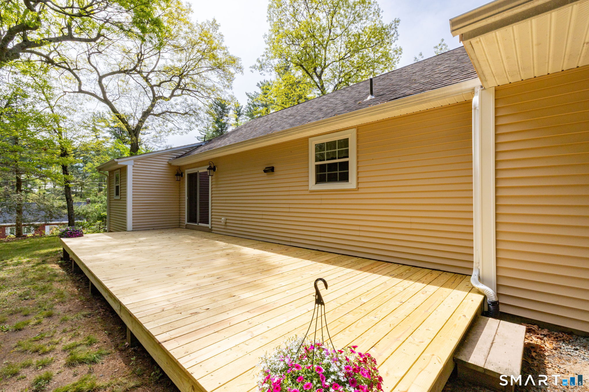 29 Old Simsbury Road Granby CT 06035
