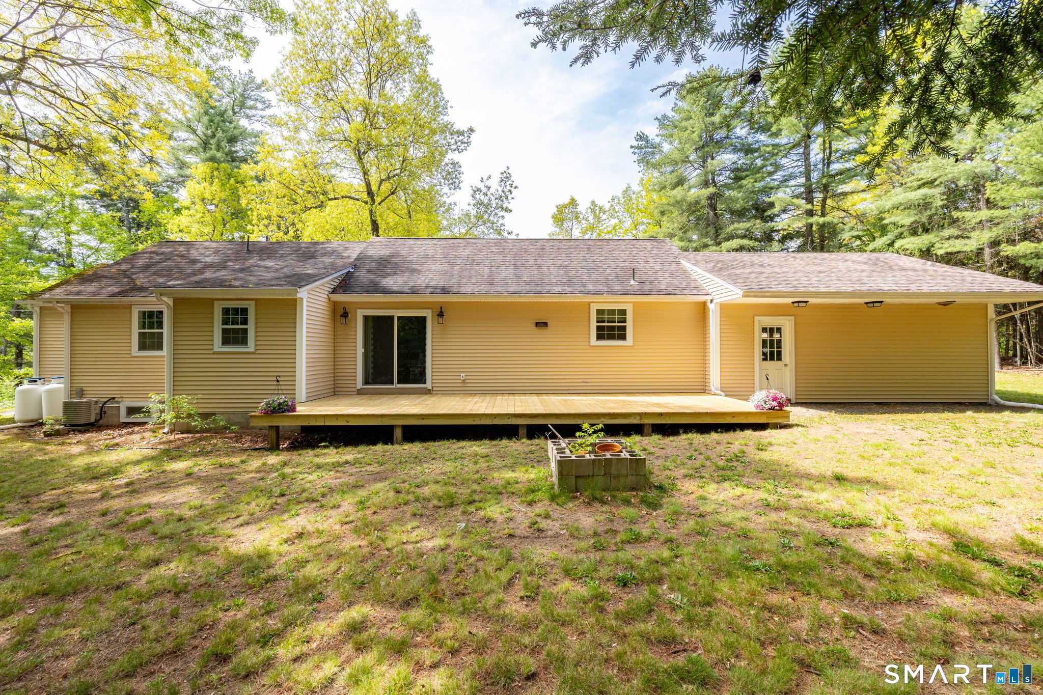 29 Old Simsbury Road Granby CT 06035