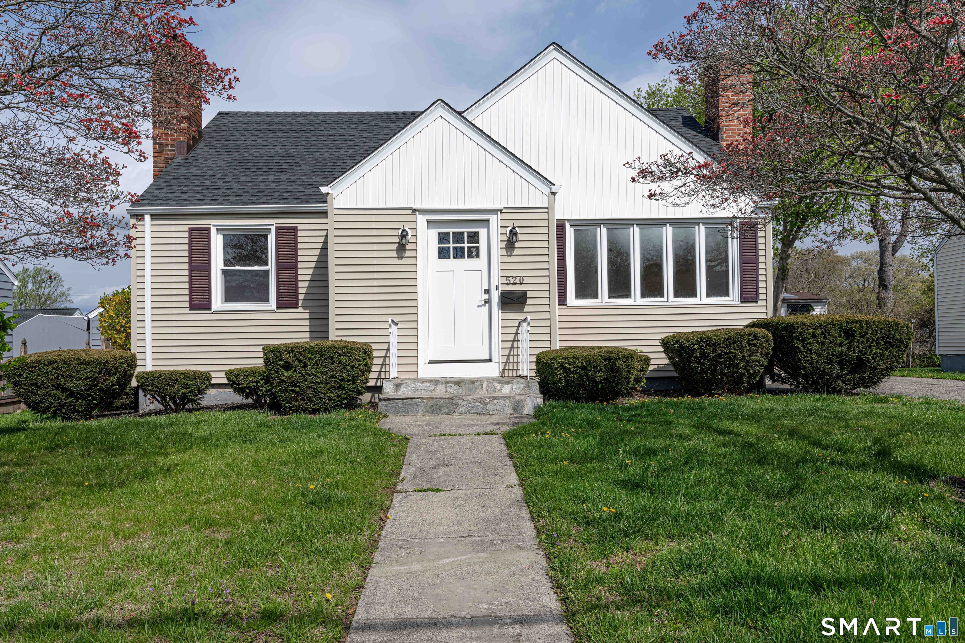 520 Goldenrod Avenue Bridgeport CT 06606
