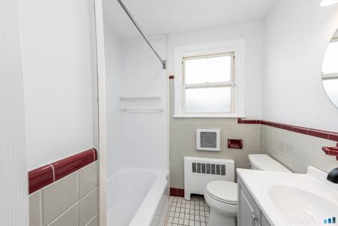 520 Goldenrod Avenue Bridgeport CT 06606