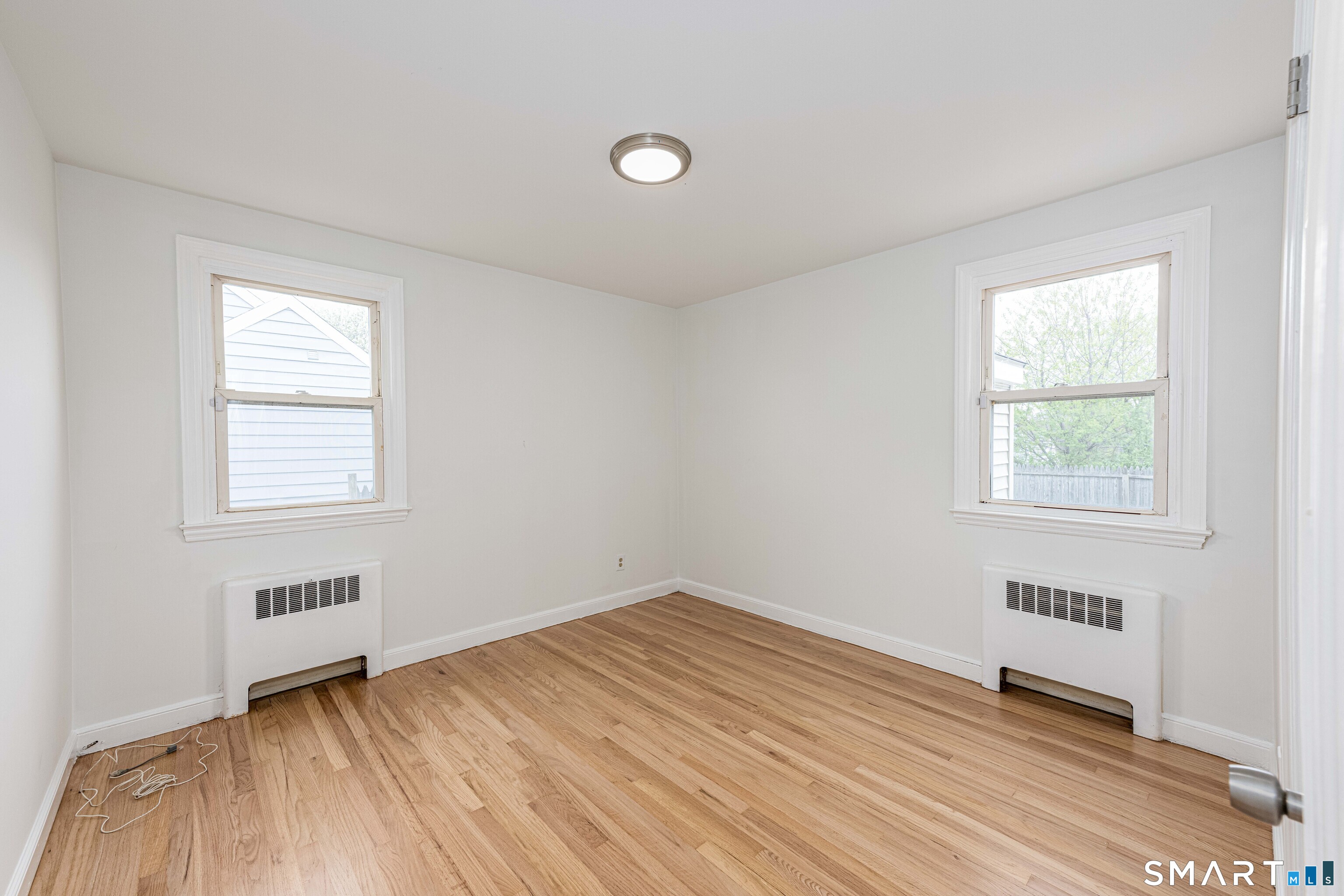 520 Goldenrod Avenue Bridgeport CT 06606