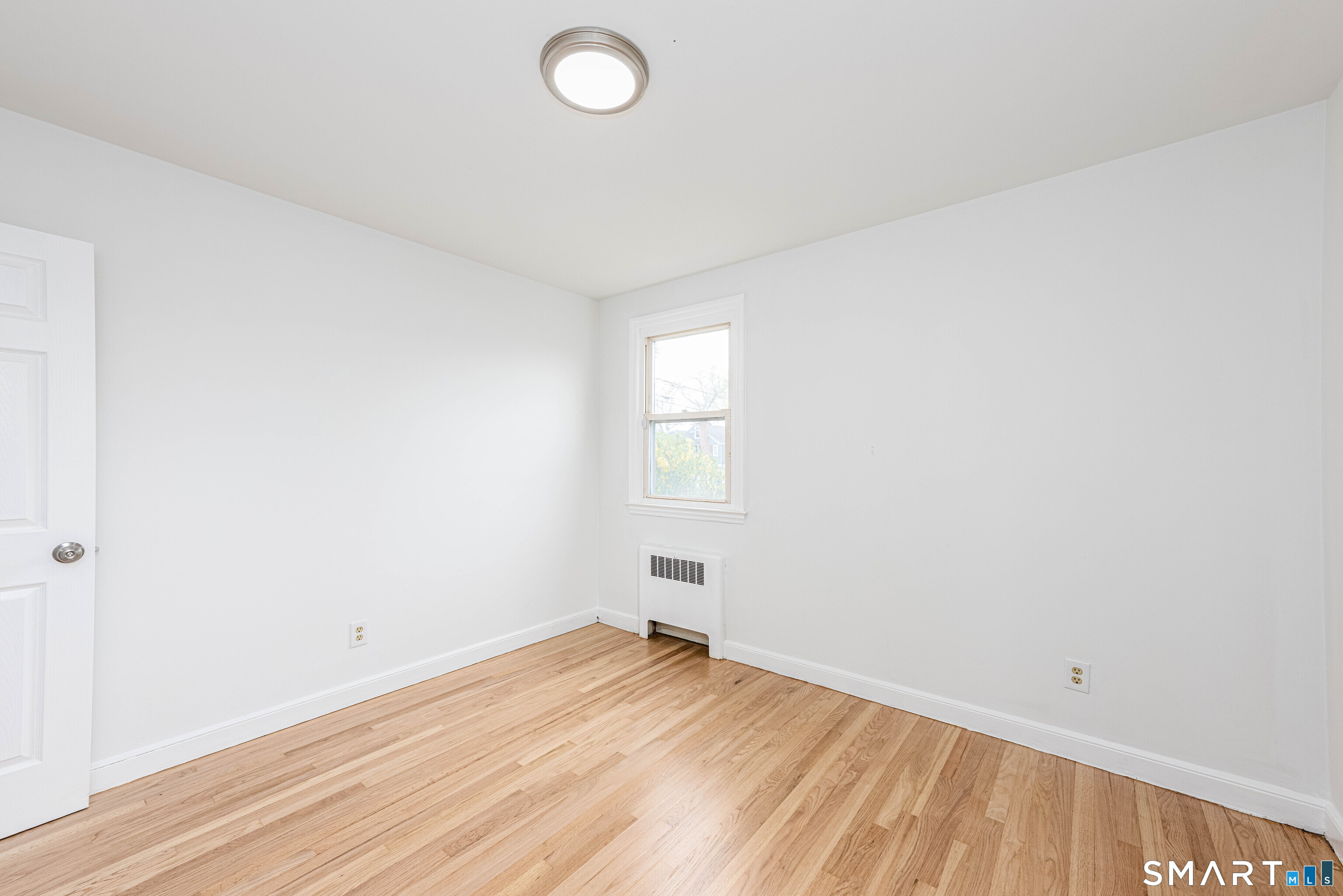520 Goldenrod Avenue Bridgeport CT 06606