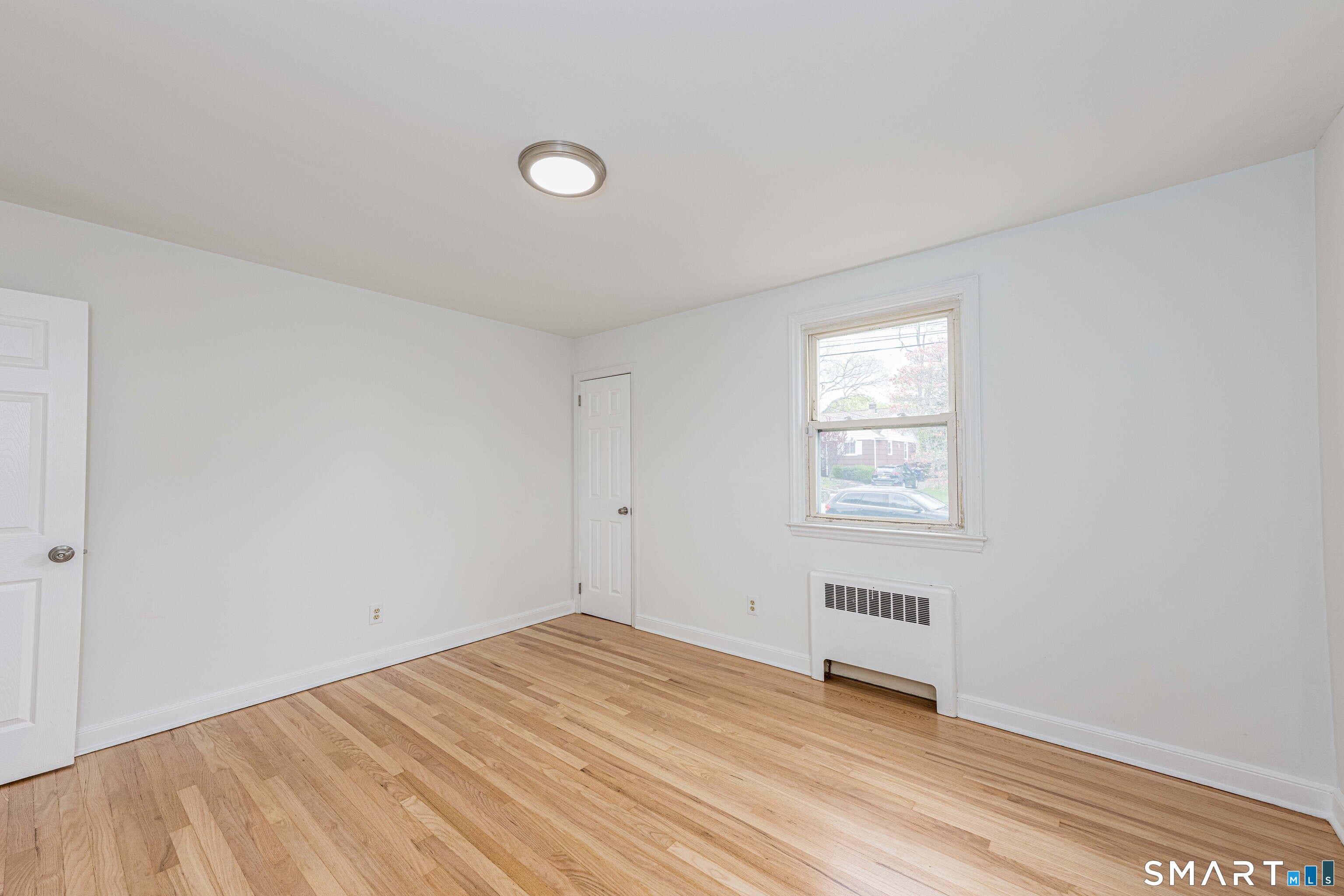 520 Goldenrod Avenue Bridgeport CT 06606