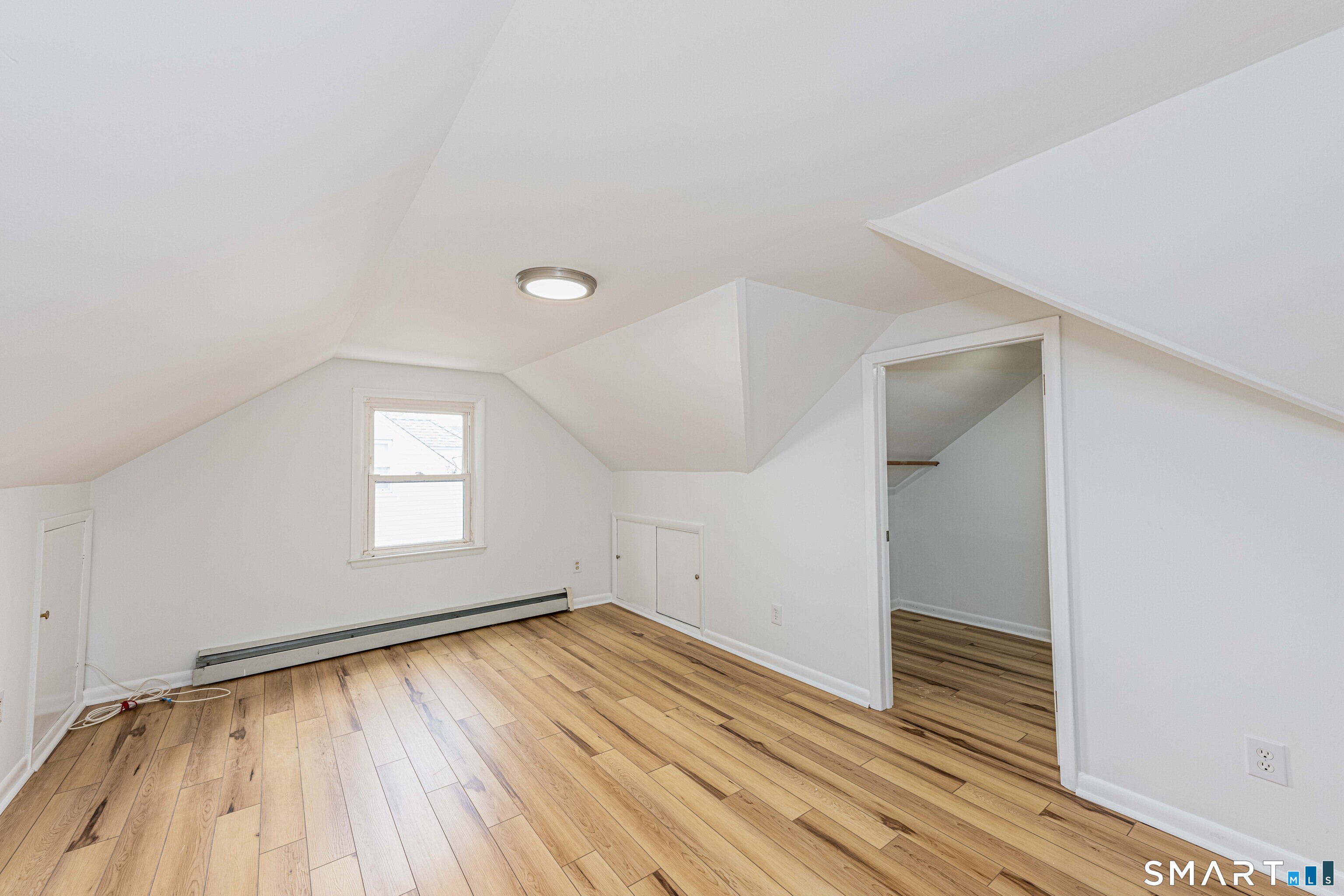 520 Goldenrod Avenue Bridgeport CT 06606