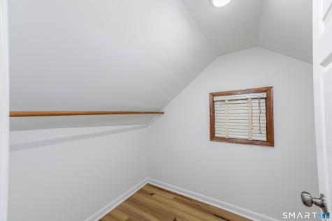 520 Goldenrod Avenue Bridgeport CT 06606