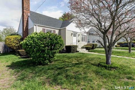 520 Goldenrod Avenue Bridgeport CT 06606