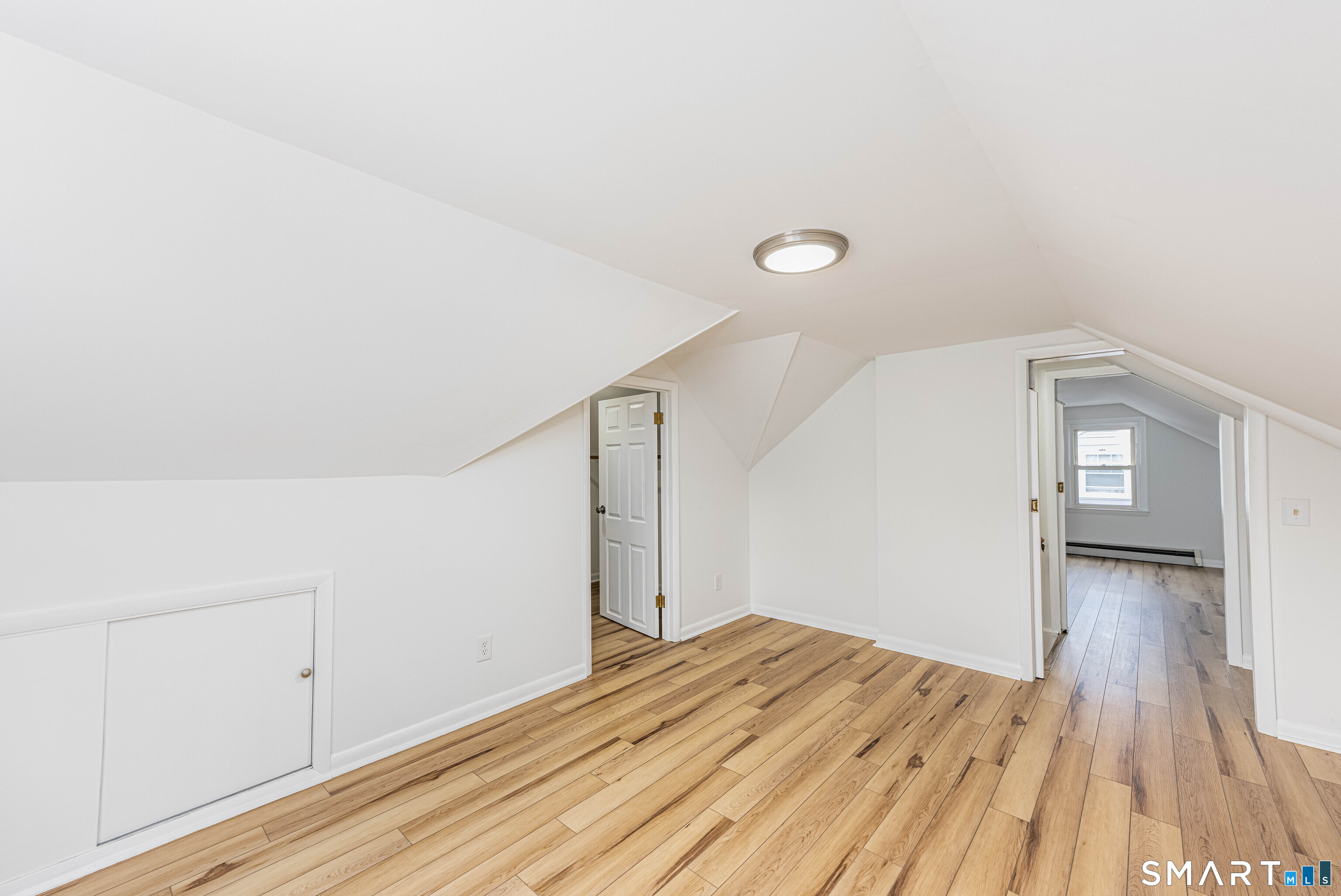 520 Goldenrod Avenue Bridgeport CT 06606