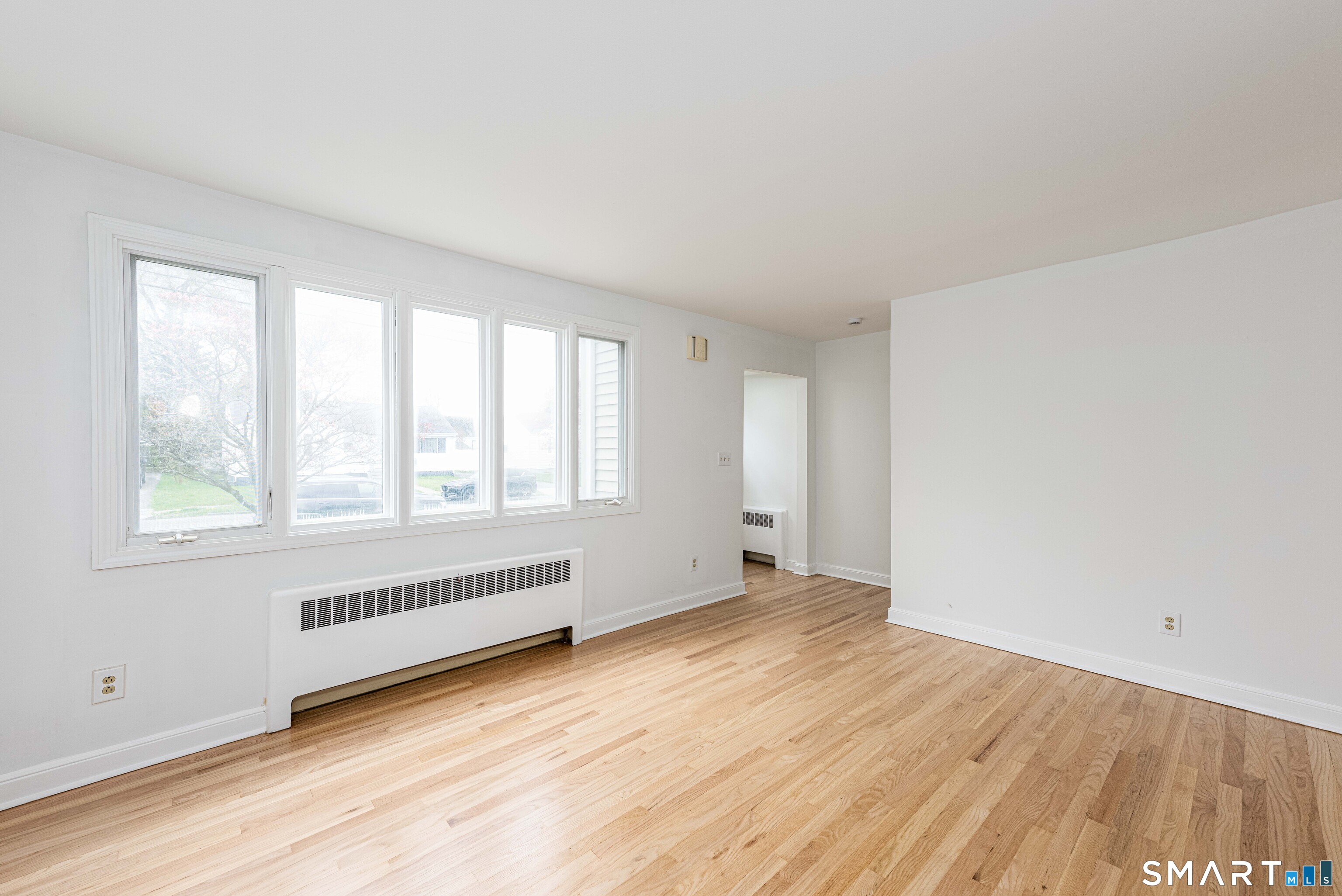 520 Goldenrod Avenue Bridgeport CT 06606