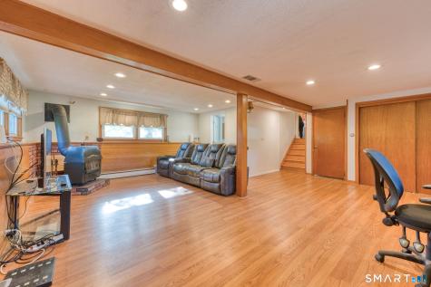 1128 Poqunock Avenue Windsor CT 06095