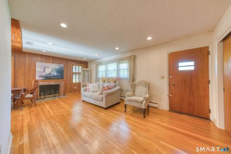 1128 Poqunock Avenue Windsor CT 06095