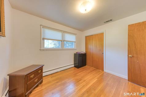1128 Poqunock Avenue Windsor CT 06095