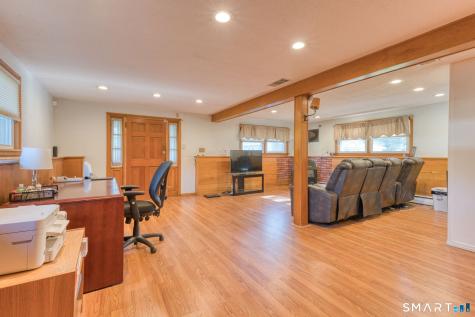 1128 Poqunock Avenue Windsor CT 06095