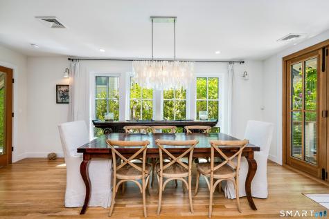 21 Fairfield Avenue Darien CT 06820