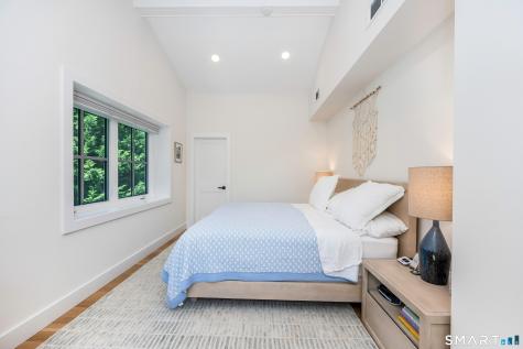 21 Fairfield Avenue Darien CT 06820